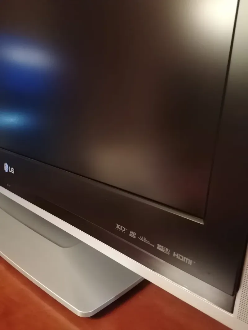 LG TV Pantalla Plana (Sin TDT) afbeelding 2