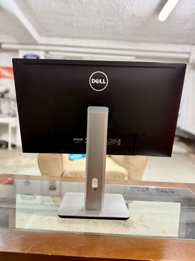 Monitor Dell Ultrasharp 2715H afbeelding 3