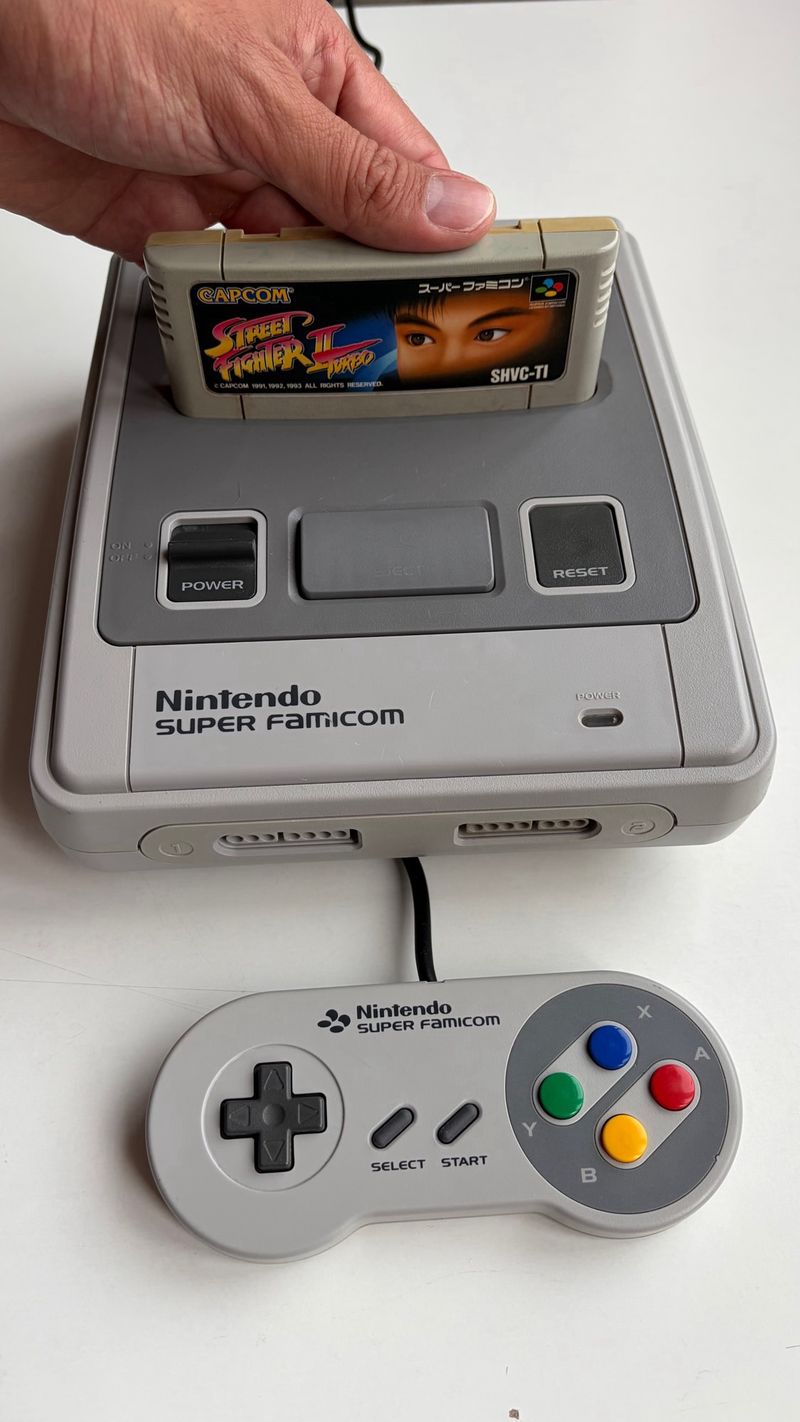 Super Nintendo Famicom COMO NUEVA afbeelding 2