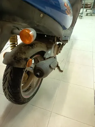 Scooter Aprilia World Wide Winner