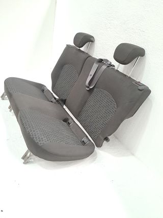 ASIENTOS TRASEROS OPEL CORSA F