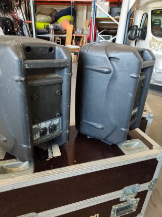 2 Altavoces  DAS DR108   y 2 DAS DS108 Pasivas