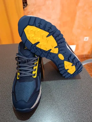 Zapatillas Trail Kelme Talla 43 Azul/Amarillo