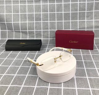 Gafas Cartier blanco y dorado