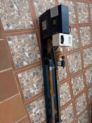 Torno de madera eléctrico RONDY 1000/F