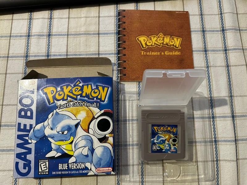 Versión Azul de Pokémon para Game Boy Completa USA