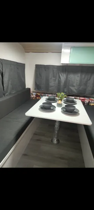 Caravana con documentación de 750 kilos