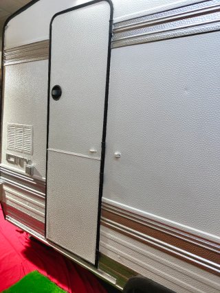 Caravana con documentación de 750 kilos