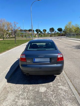 Audi A4 2003 – 112.685 km – Excelente estado!