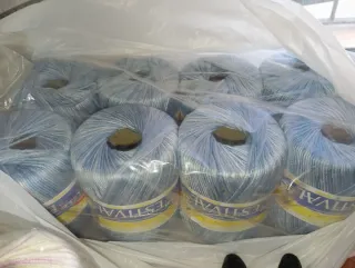 Bobinas de hilo fino (lana)