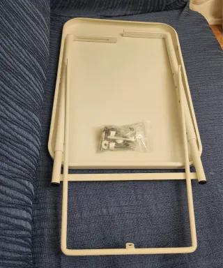 Mesa colgante terraza blanca 50cm