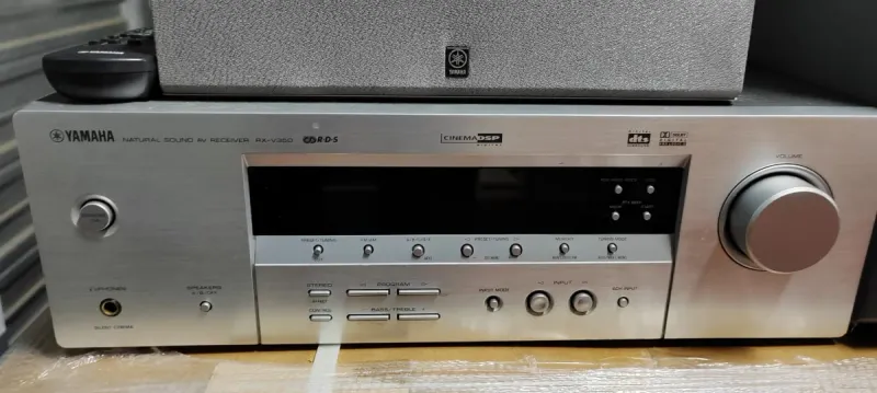 Yamaha 5.1 Dolby Surround Receiver + Altavoces afbeelding 4