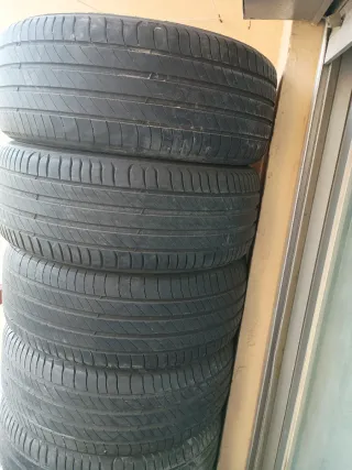 Neumáticos Michelin 225/45 R17