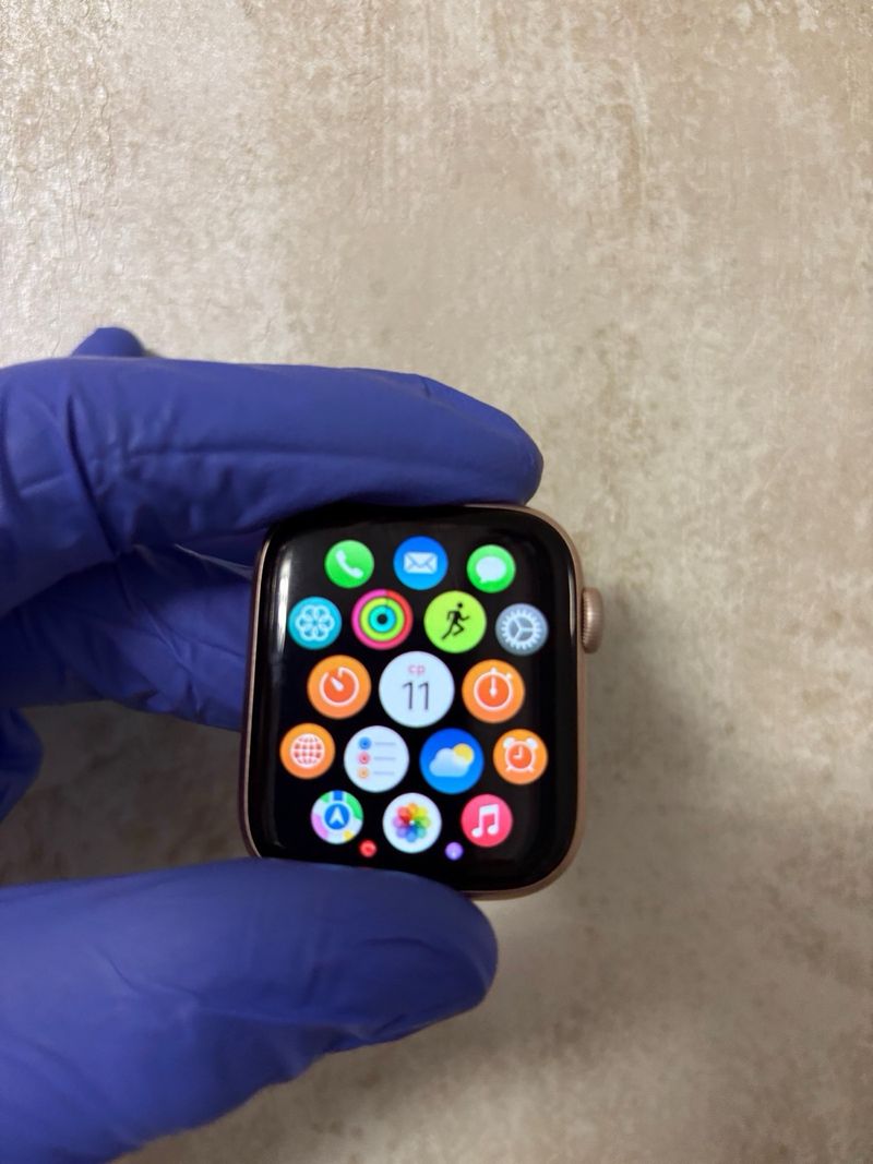 Apple Watch Serie 4 44mm afbeelding 8