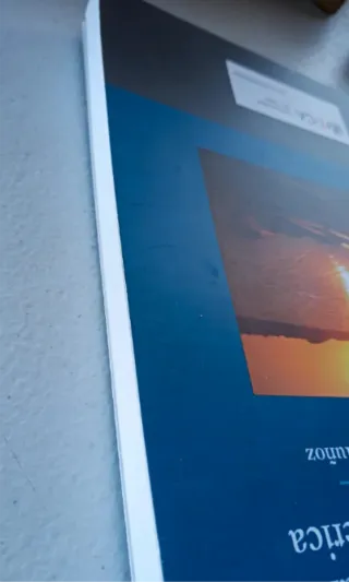 La Gestión de las áreas litorales en España y L...