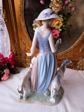 Figura grande Lladro original Dama con Perros Vint