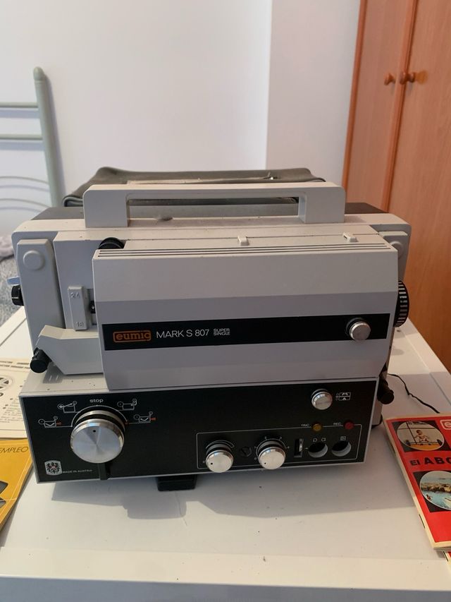 Proyector Eumig Mark S 807 Super 8