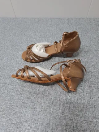 Zapatos de Baile Latino Bronce