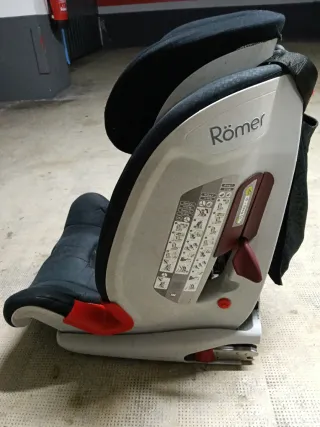 Silla coche RÖMER negra