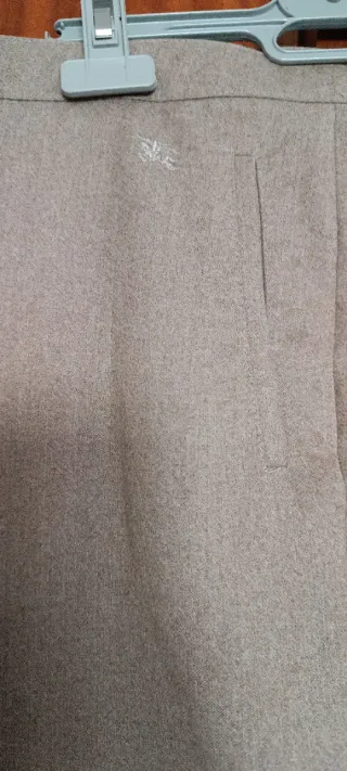 Pantalón Burberry Beige Mujer