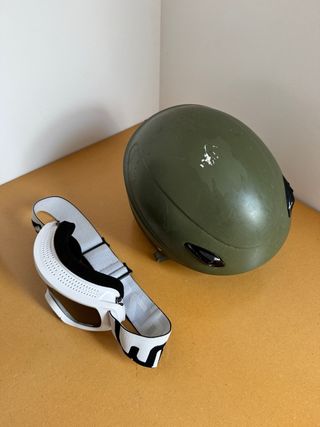 Casco y Gafas Snowboard.