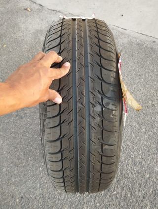 Lote 4 Llantas y 2 Gomas Nuevas R17