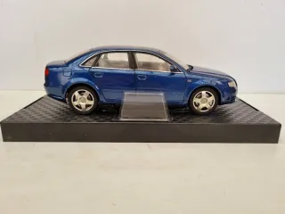 Audi A4 B7 escala 1:18