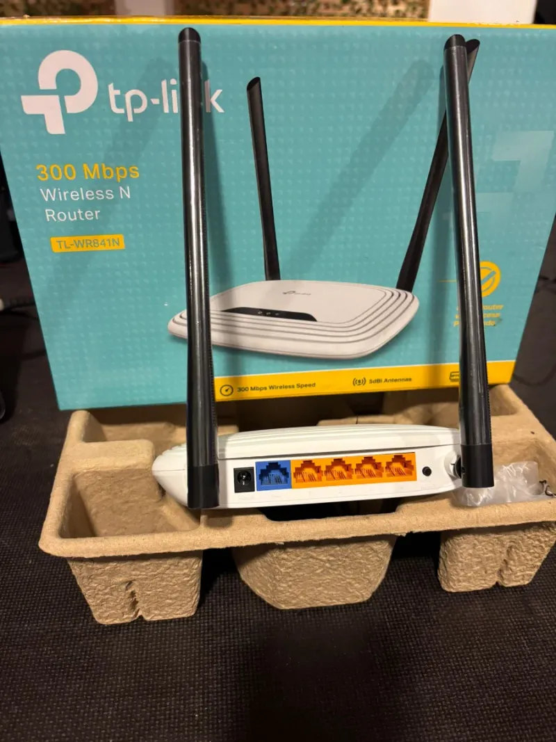 TP-Link TL-WR841N Router Inalámbrico N 300 Mbps