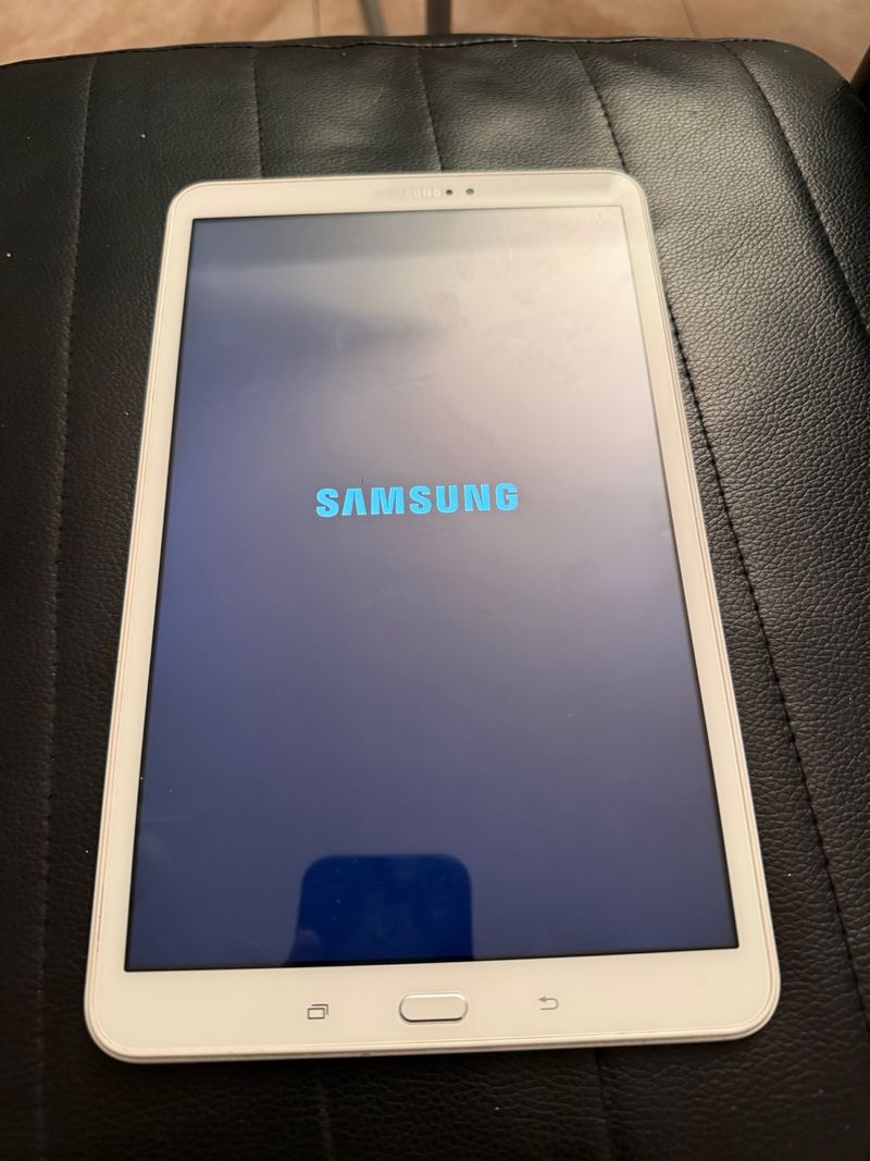Samsung Galaxy Tab A6 16GB 4G Blanca