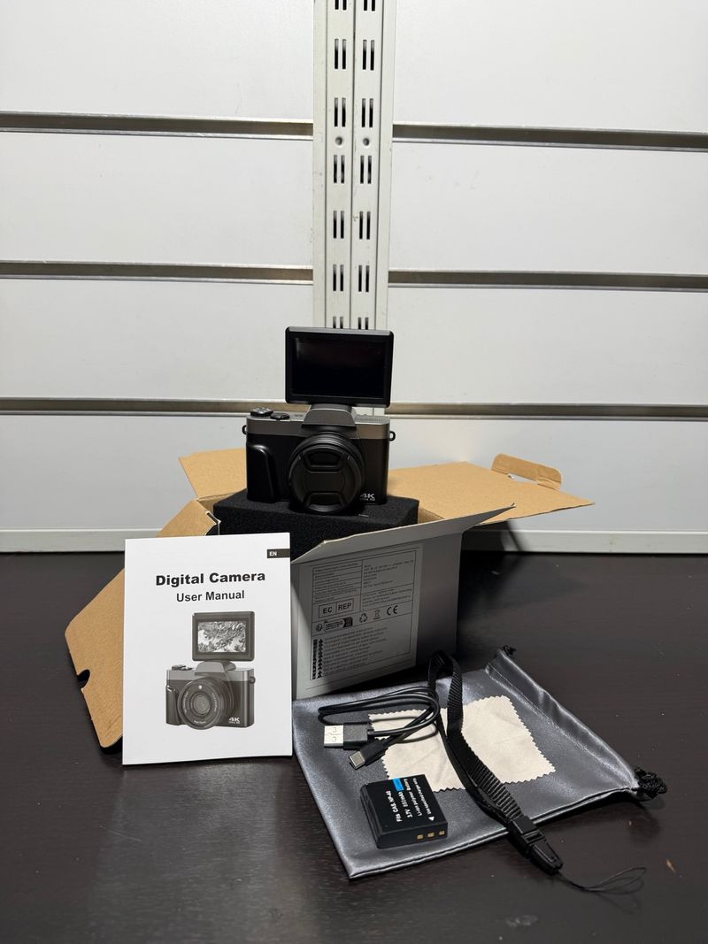 Cámara Digital 4K con Accesorios