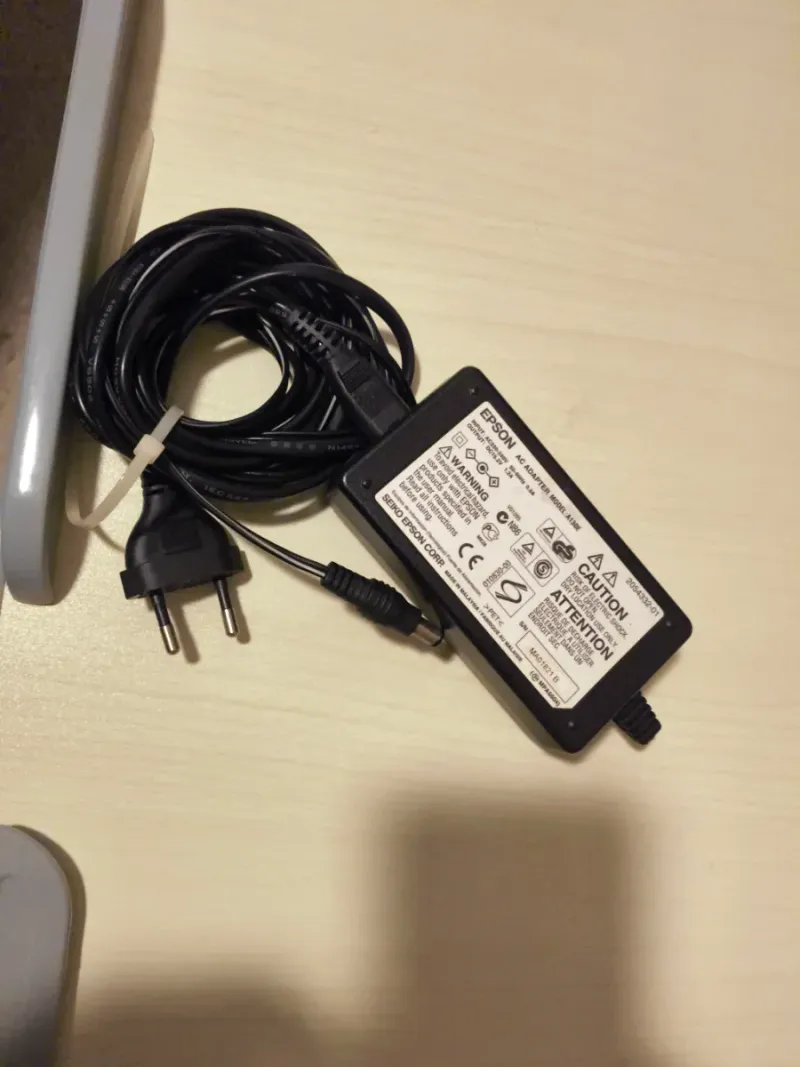 Cargador Epson AC ADAPTER MODEL: A130E