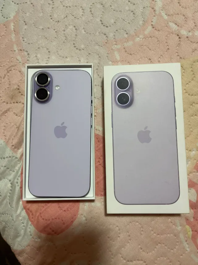 iPhone 17 Morado