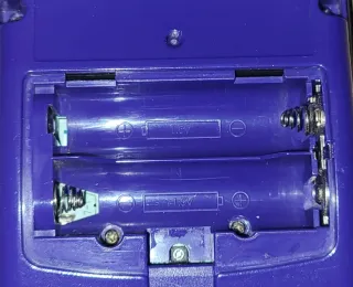 Consola Game Boy Color Morada + Juego