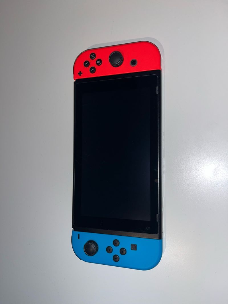 Nintendo Switch Normal Azul/Rojo