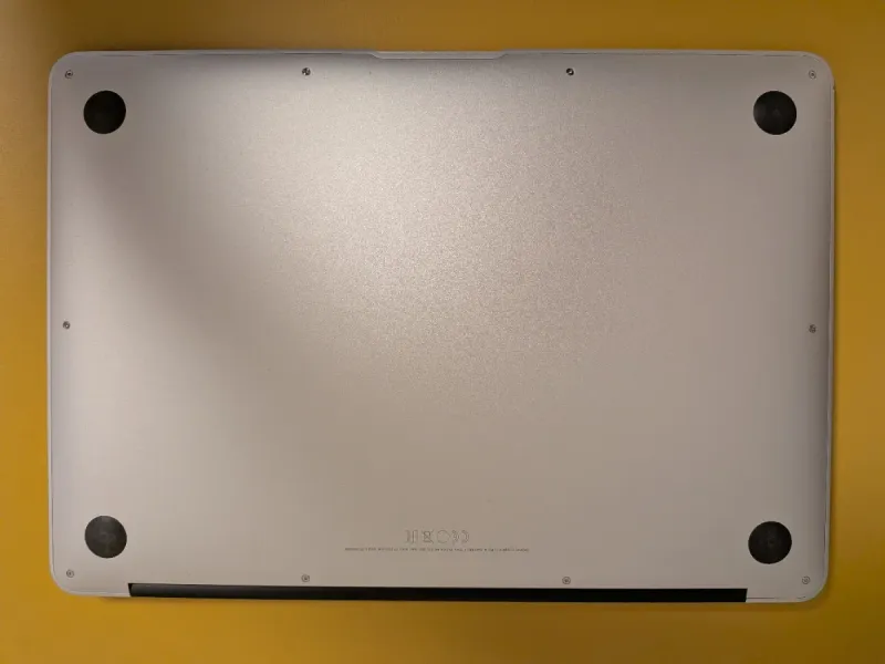 MacBook Air 13" 2015 color plata afbeelding 6