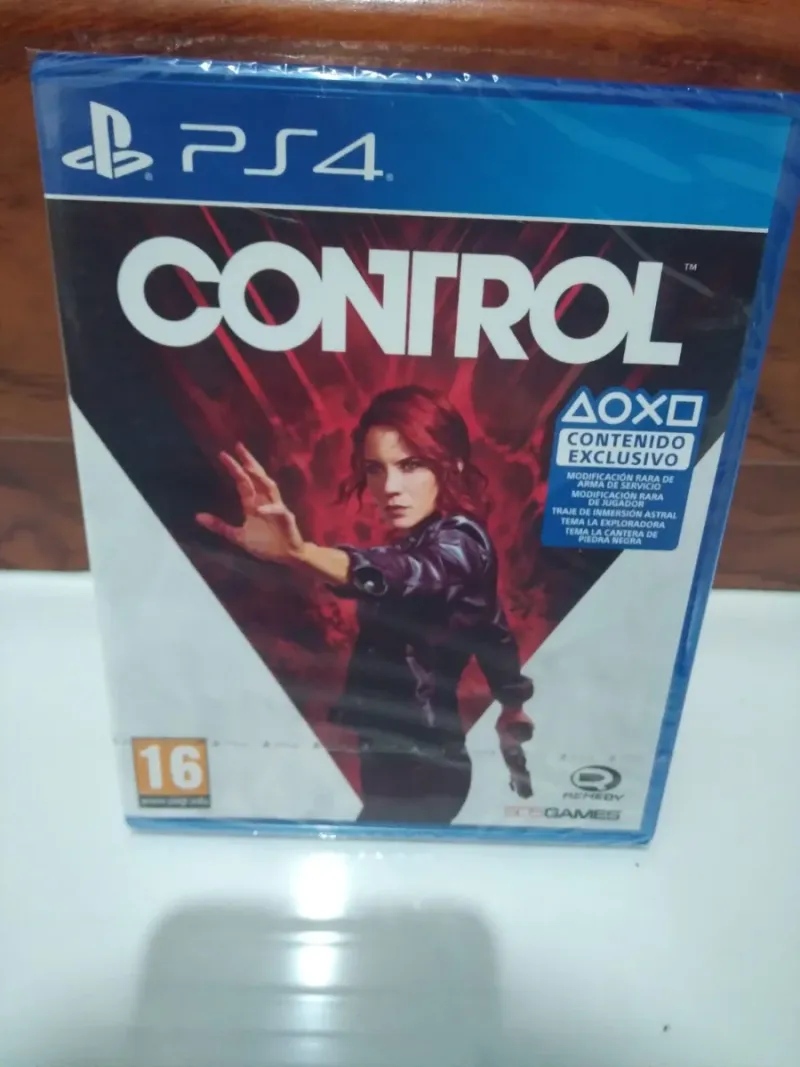 Juego Control PS4