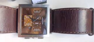 Reloj Armand Basi Cuadrado Marrón y Plateado