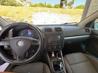 Volkswagen Golf V