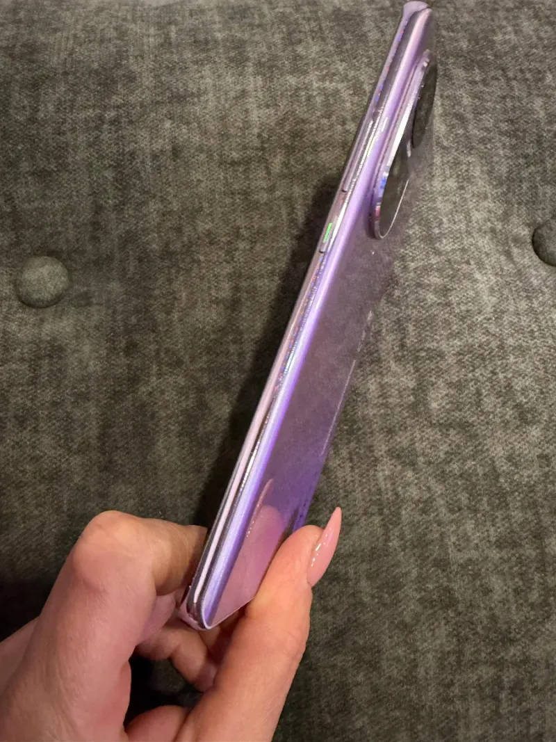 Móvil OPPO morado seminuevo afbeelding 5