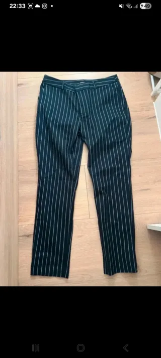 Pantalones Stradivarius Talla M Rayas