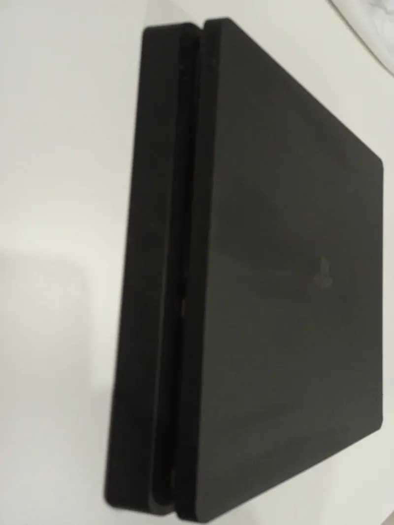 PlayStation 4 Slim Negra afbeelding 2