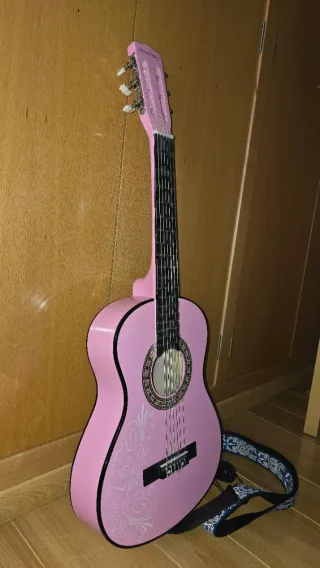 Guitarra rosa infantil