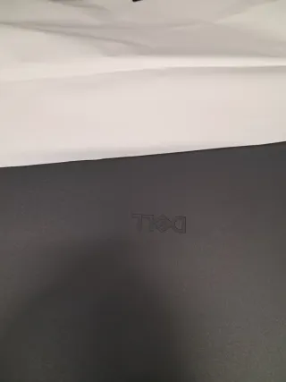 Portátil Dell Pro 14 Essential PV14250
