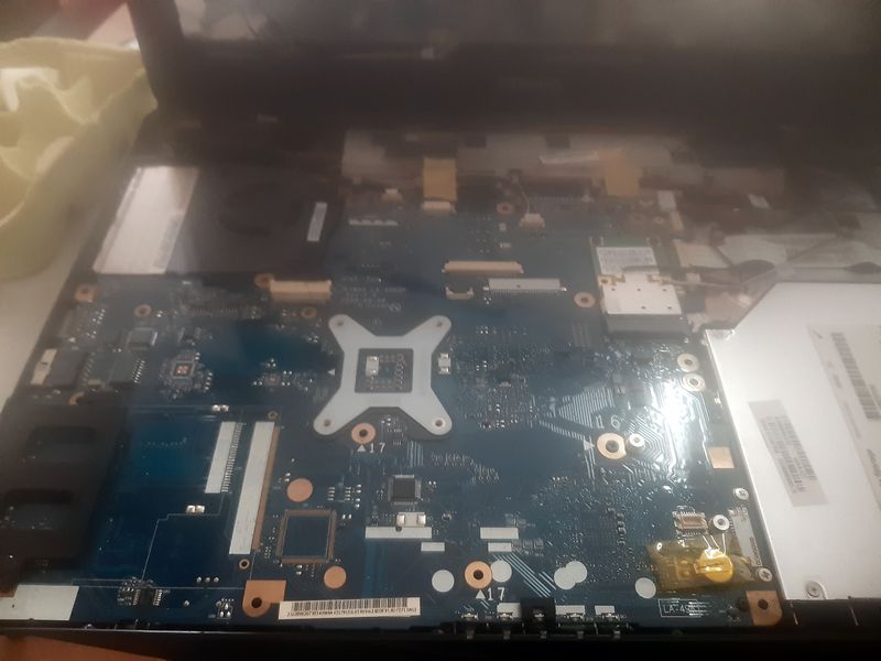 Toshiba Satellite L505-124 PSLS3E-02U011SP afbeelding 3