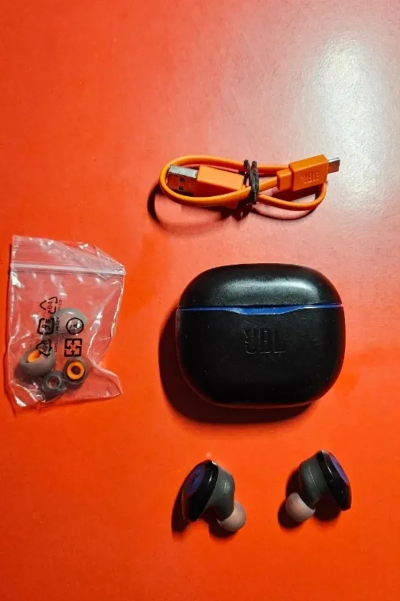Auriculares JBL Tune 120TWS Negros