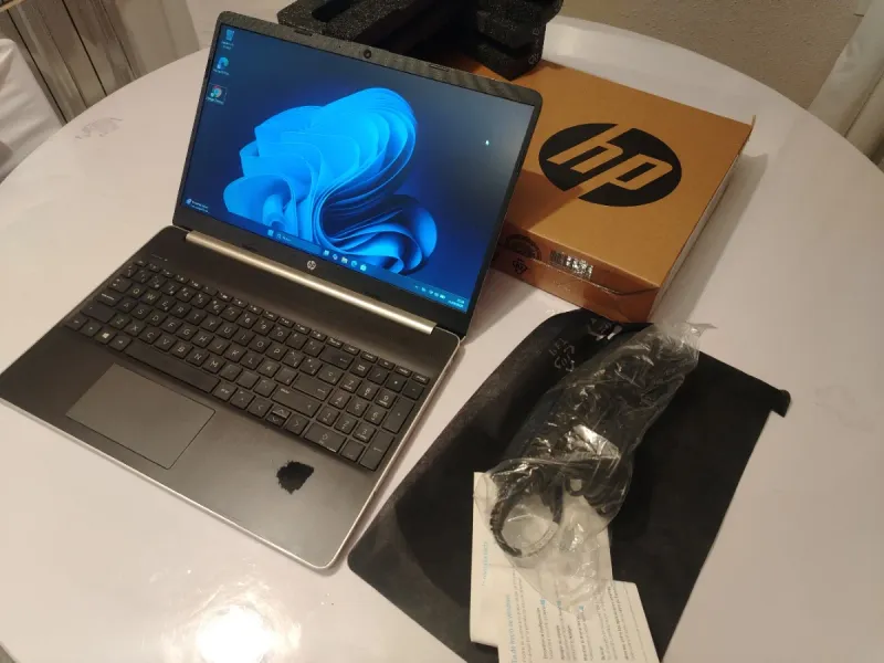 HP Laptop 15s-fq1006ns afbeelding 3
