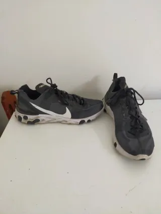 Nike Bambas Negras y Blancas