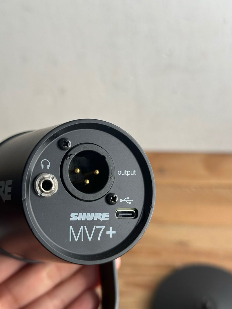 Micrófono Shure MV7+ Podcast Negro afbeelding 6