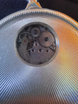 Reloj de bolsillo bañado en plata