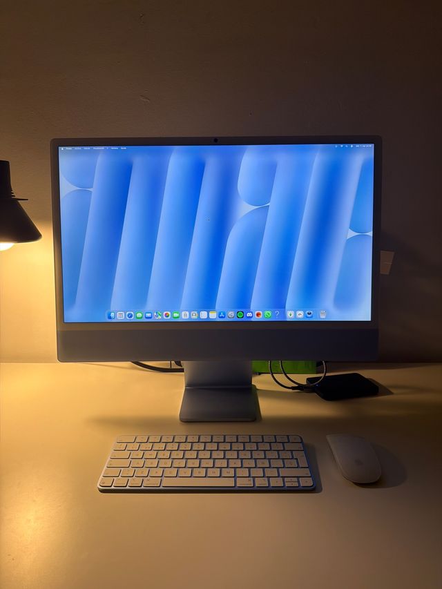 iMac (2024) M4 16GB RAM 256GB SSD 8-Core GPU